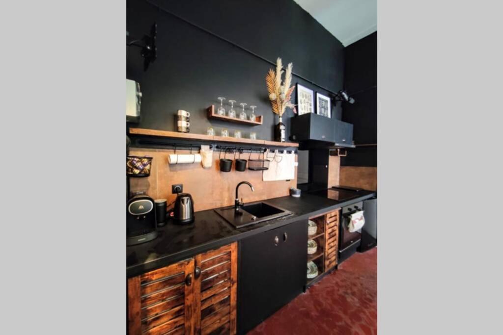 Le Saint Du Vieux Port Apartment Marseille Ngoại thất bức ảnh