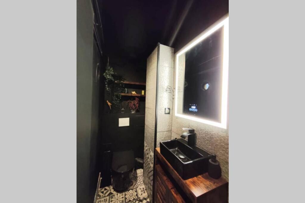 Le Saint Du Vieux Port Apartment Marseille Ngoại thất bức ảnh